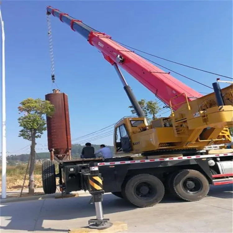 三河专业吊车租赁多少钱